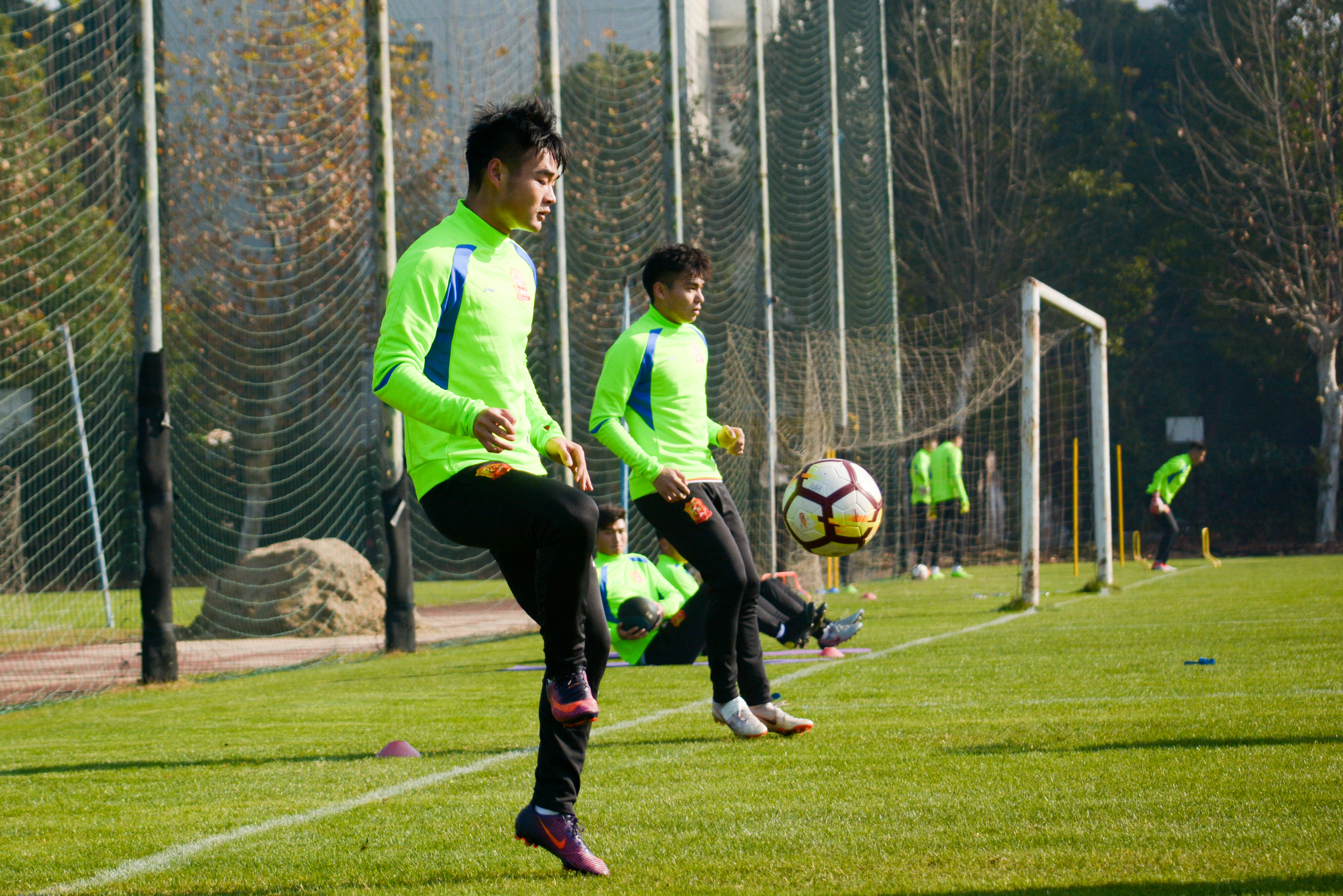 球队备战关键战役,斗志昂扬的简单介绍 球队备战关键战役,斗志昂扬的简单介绍