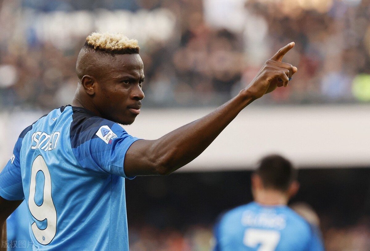 关于那不勒斯惊险逆转，继续保持不败的信息