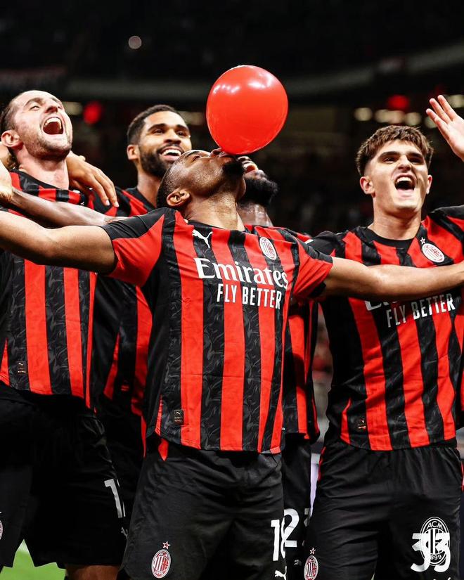 利物浦逆袭，击败AC米兰晋级下一轮的简单介绍