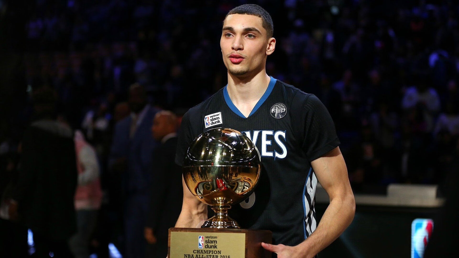 骑士精神与奥运使命，锡安在关键战役中收割掘金