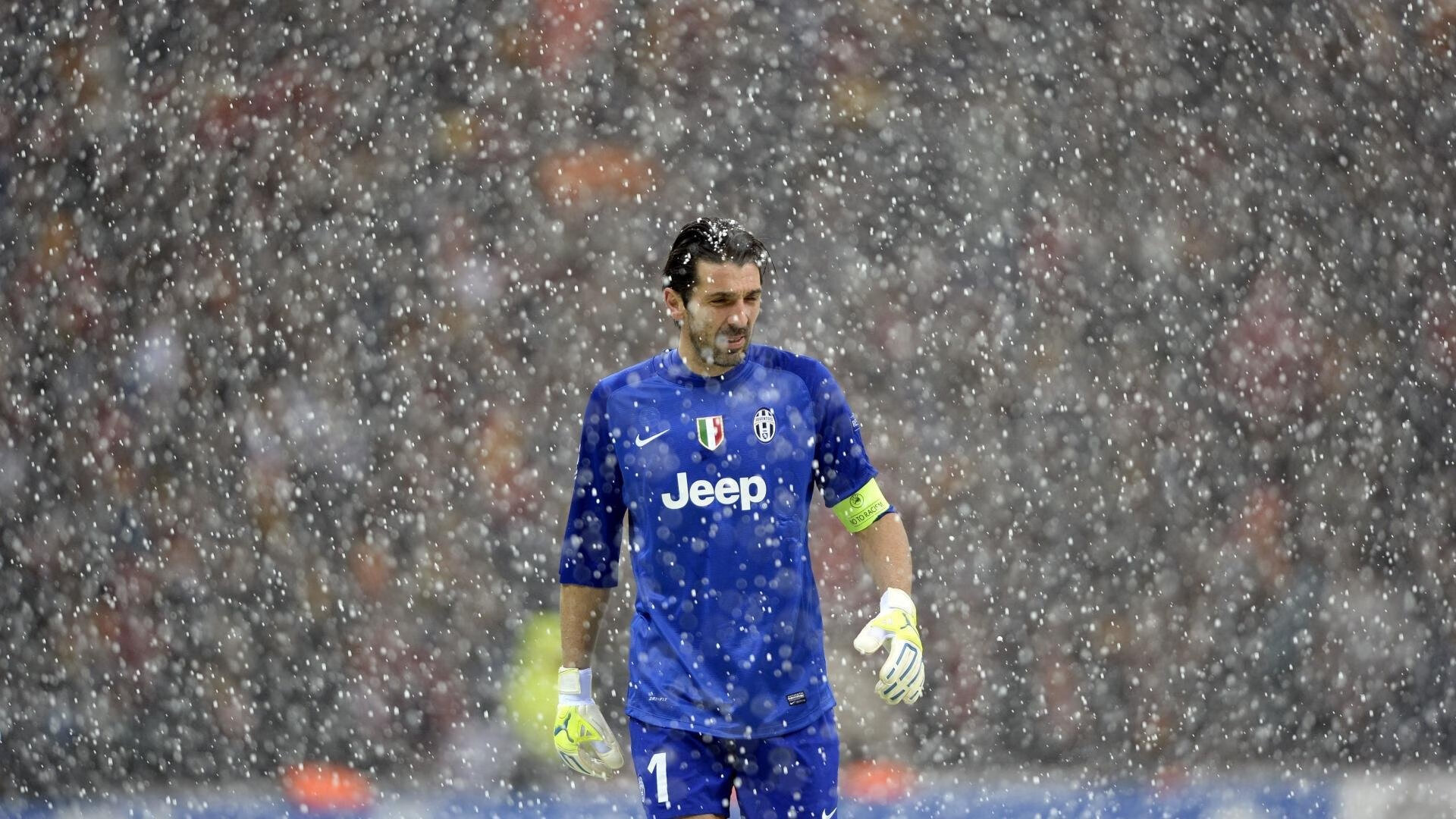 绿茵场上的战争隐喻,伊拉克轻取国际米兰,阿克化身关键先生