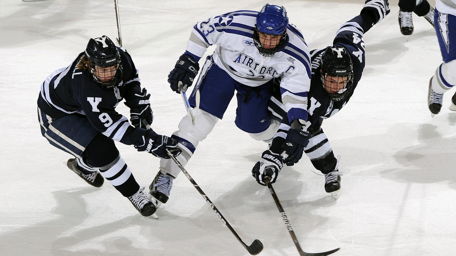 维尼修斯独造三球点燃桑巴风暴，巴西4-1碾压塞内加尔展现冠军相